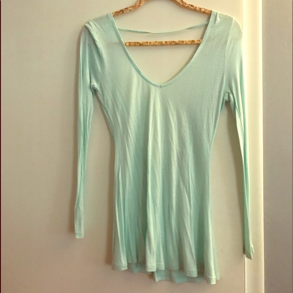 Long sleeve shirt with open back